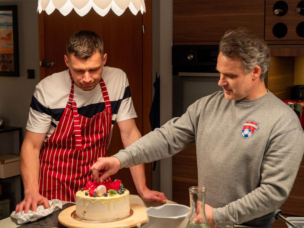 Barwy szczęścia, odcinek 3171: Karol (Jan Wieczorkowski), Darek (Andrzej Niemyt) 