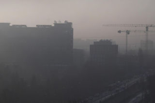 Alert RCB dla mieszkańców tych województw. Odradza się wychodzenie z domu 