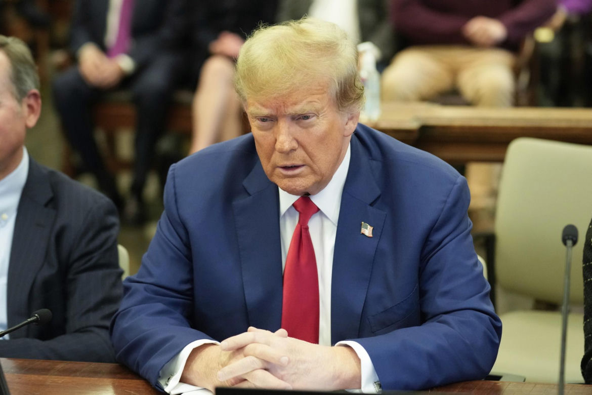 Donald Trump ma kłopoty ze zdrowiem. Nowe zdjęcia wywołały niepokój