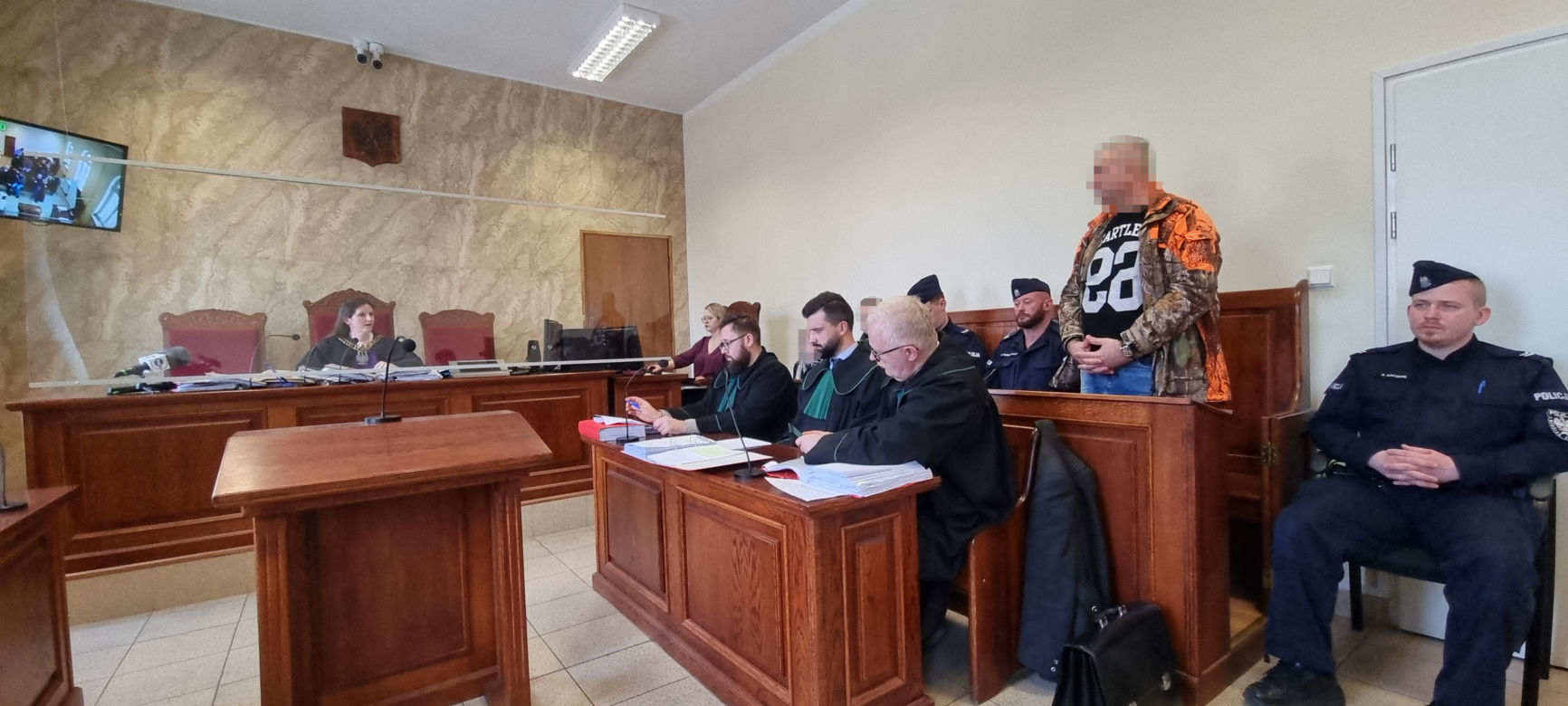 Wysadzili w powietrze dom nowożeńców z Sosnowa. Teraz tłumaczą się przed sądem