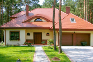 Idealny dach? Może być tani, trwały i bardzo efektowny. Zobcza nasze propozycje