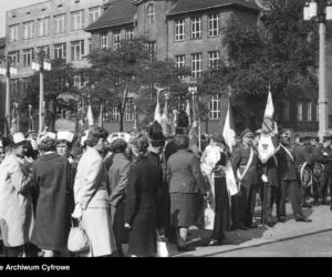 Pielęgniarki z górnikami, Katowice - 1962 r.