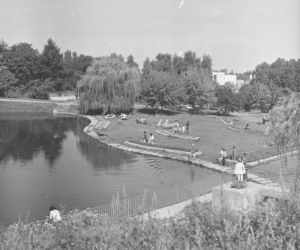 Tak wyglądały Katowice w latach 1979-89. Miasto zmieniło sie nie do poznania. Zobaczcie [GALERIA]