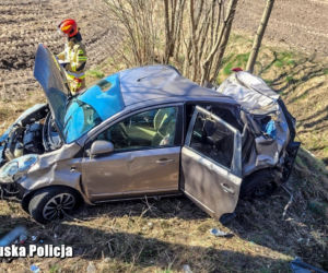 Poważny wypadek z udziałem motocyklisty w okolicach Sławy 