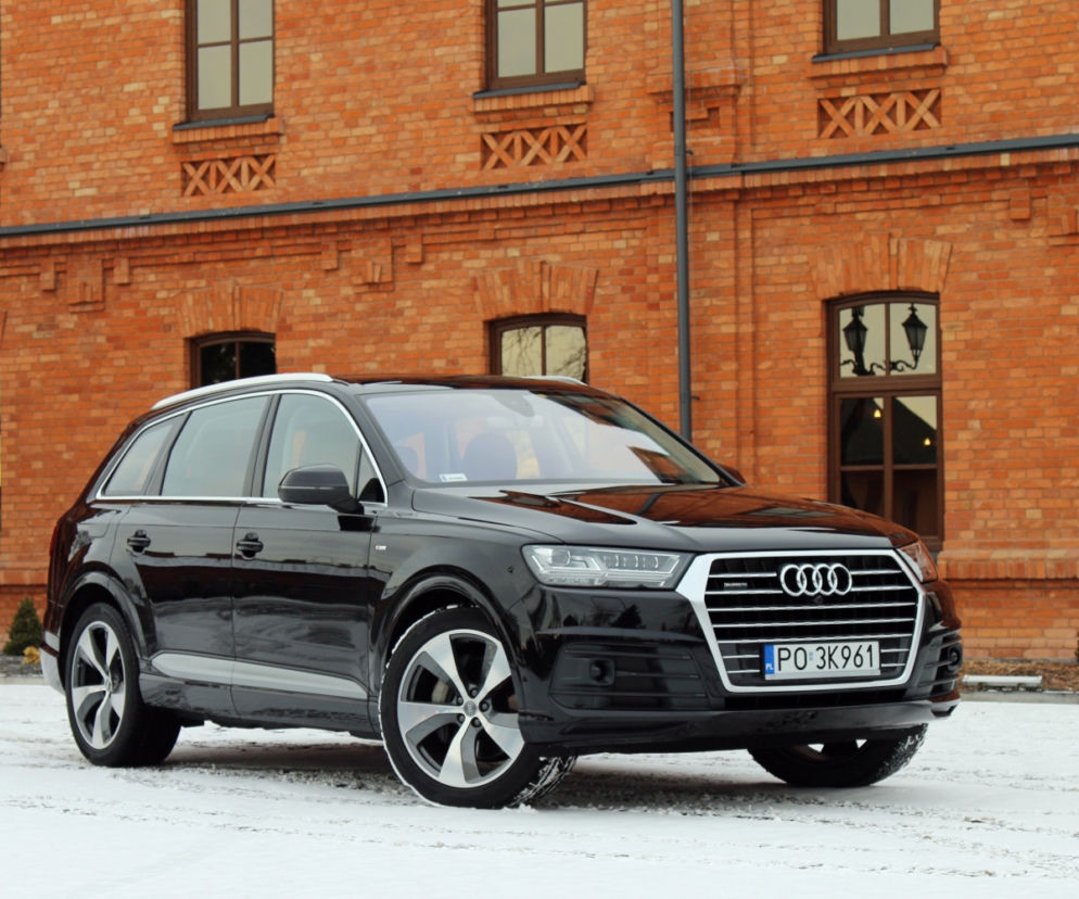 Audi Q7 3.0 V6 TFSI 333 KM Tiptronic quattro