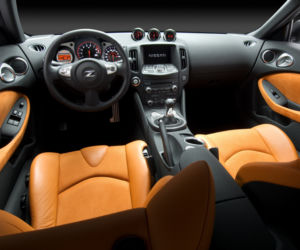 Nissan 370Z - 2009-2012