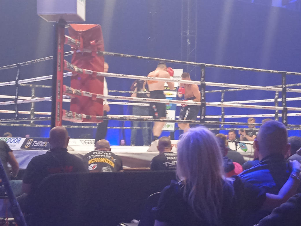 Złotów Boxing Night za nami. Emocjonujące pojedynki rozgrzały Złotów