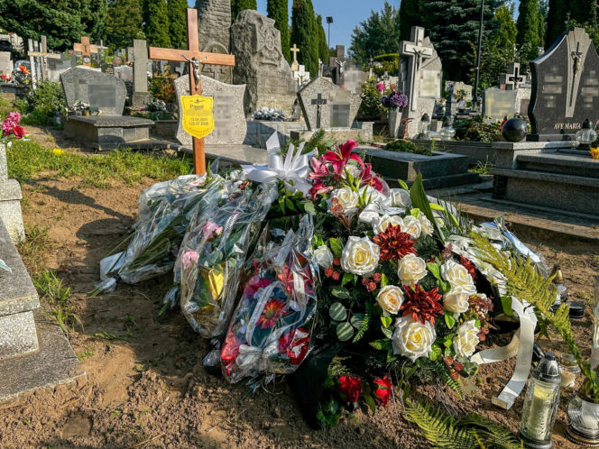 Jeden syn nie żyje, drugi trafił za kraty. Ojciec: "Nie wpuszczę go już do domu"