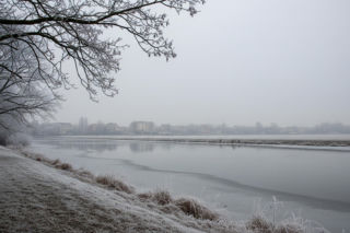 Ostróda zamarza 4.12.2025! Nadchodzi prawdziwa zima, czy mieszkańcy są na to gotowi?