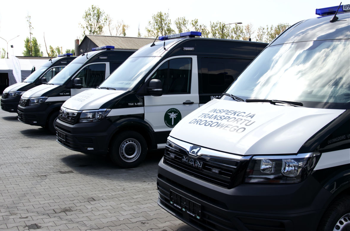 Inspekcja Transportu Drogowego otrzymała nowe radiowozy