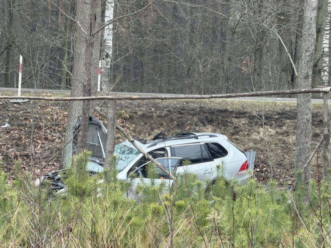 Tragedia w Sierakowie. Pijany kierowca wjechał w opla. Nie żyje jedna osoba