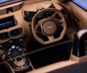 Aston Martin Vantage Roadster (2021)