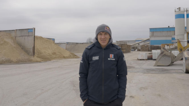 Maciej Janowski porzucił motocykl dla 10-tonowej bestii! Groziła mu praca na etacie