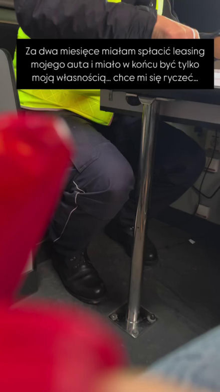 Karolina Pajączkowska miała wypadek przez policjanta! Auto skasowane!
