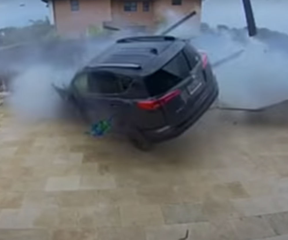 Toyota RAV4 narobiła szkód w Miami