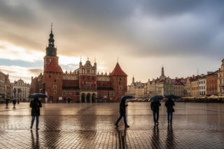 Dziś w Toruniu deszcz i chłód. Kiedy w końcu wyjrzy słońce 24.02.2026?