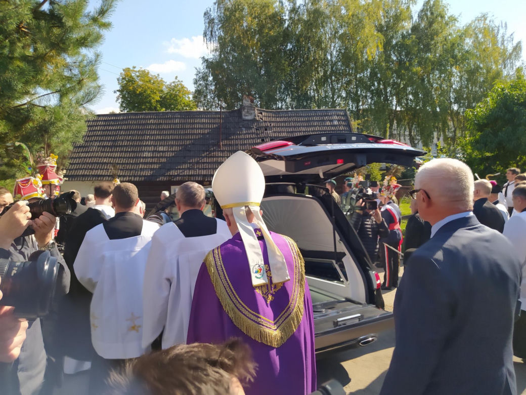 Pogrzeb księdza Stanisława w Grzęsce