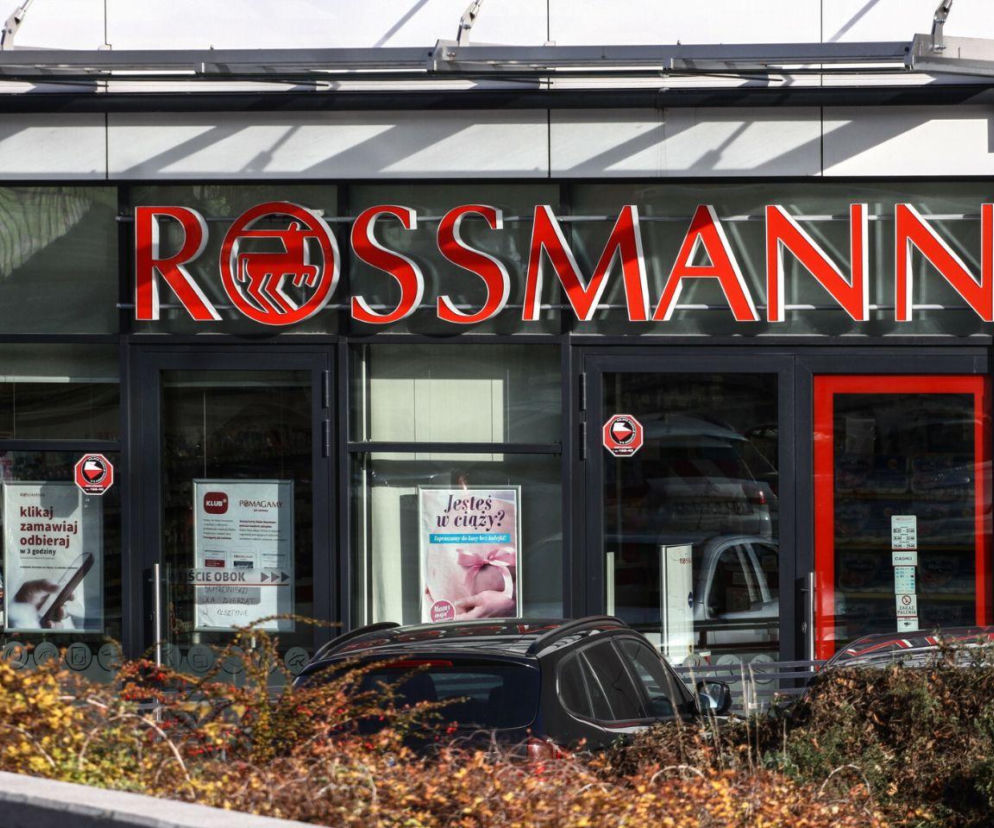 1+1 i 2+2 na świąteczne gadżety w Rossmann. Skrzaty, bombki, kubki i wiele więcej