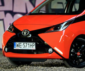 Nowa Toyota Aygo 1.0 wersja X-CITE