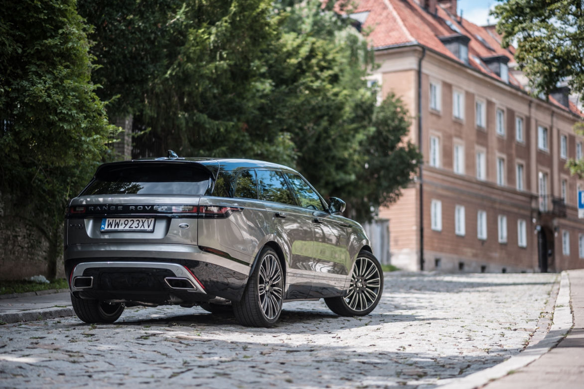 Range Rover Velar First Edition D300 HSE