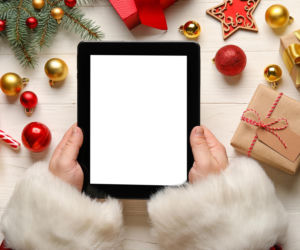 Jak zrobić kartkę świąteczną w komputerze? To prosty sposób na samotność i trening dla pamięci