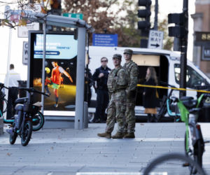 Strzelanina przy Białym Domu! Żołnierze walczą o życie! Wiemy, kim jest agresor