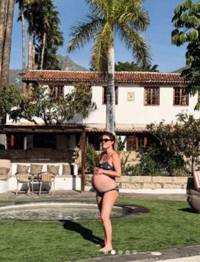 Olga Frycz z rodziną na wakacjach