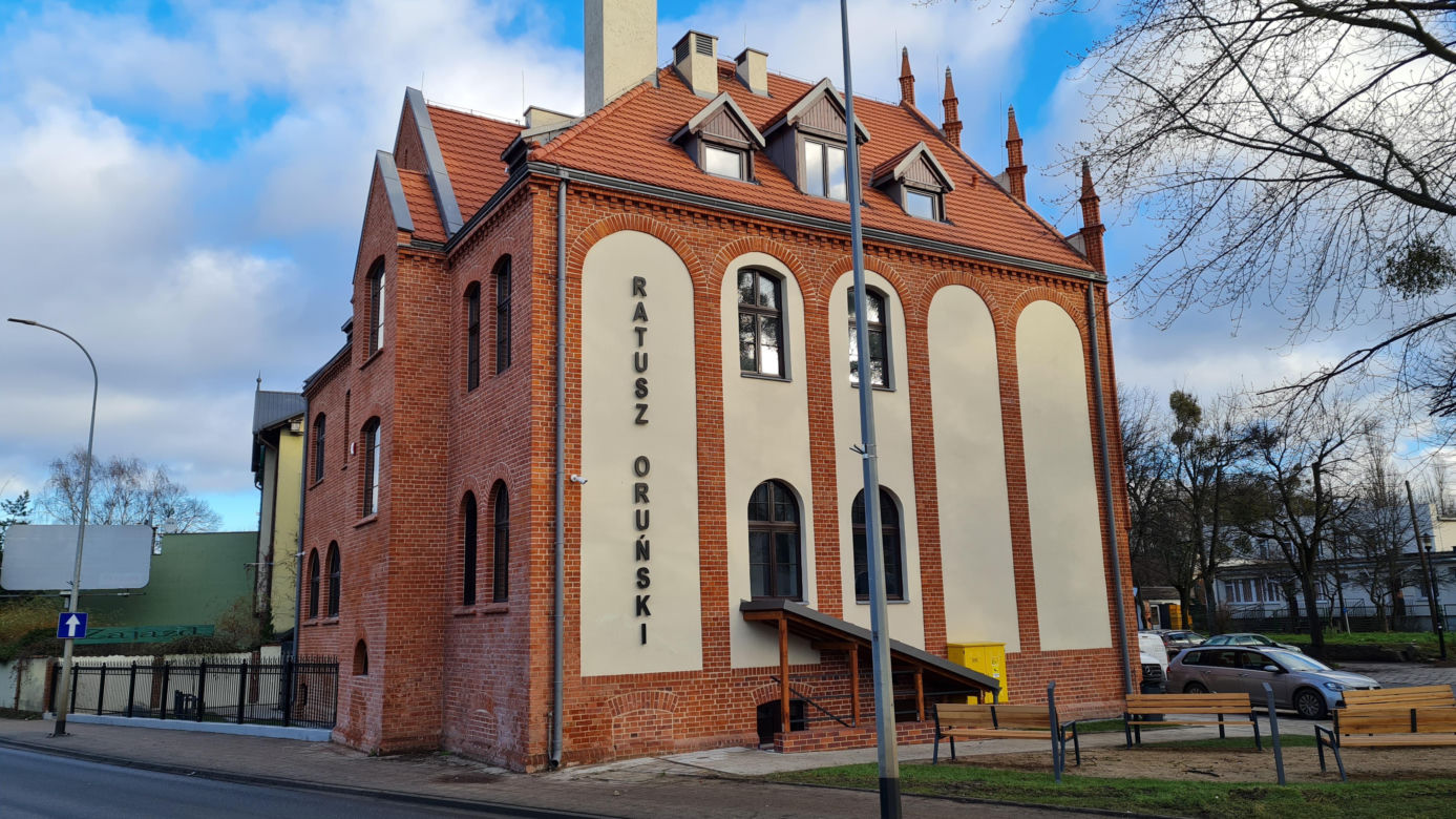 Ratusz Oruński - dzisiaj biblioteka i centrum kultury