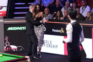 Sasha Swan przerwała finał MŚ w snookerze