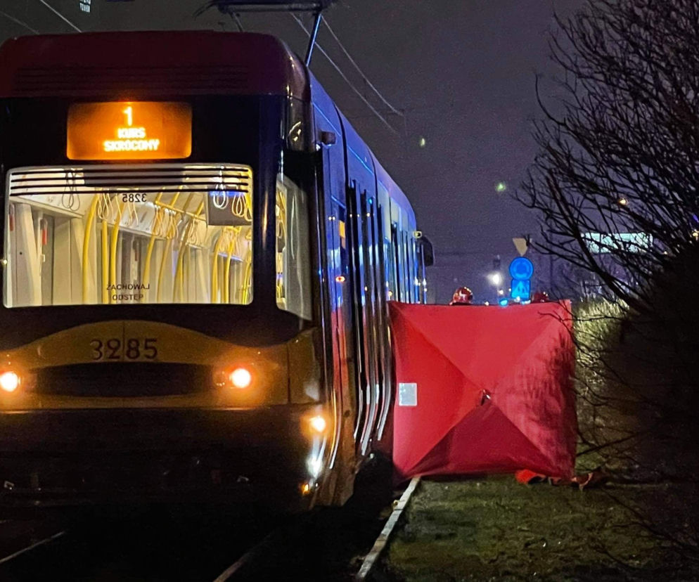 Tragedia w centrum Warszawy! Tramwaj przejechał kobietę. Nie żyje 