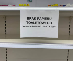 Koronawirus. Mieszkańcy Wrocławia masowo ruszyli do sklepów