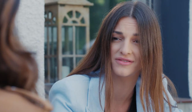 M jak miłość, odcinek 1896. Anka Sokołowska (Katarzyna Russ), Kasia (Paulina Lasota)