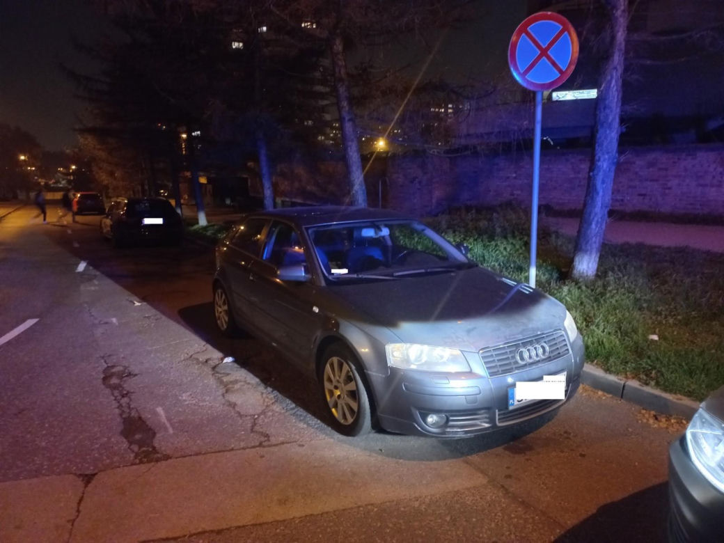 Tak parkują "miszczowie parkowania" z Katowic. Strażnicy miejscy rozkładają ręce 