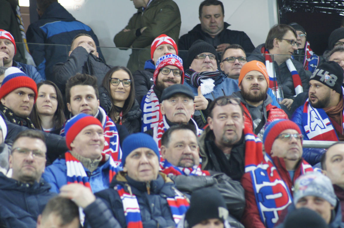 Górnik Zabrze - Lechia Gdańsk: Ponad 8 tysięcy fanów wspierało Trójkolorowych