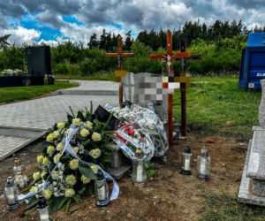 Adam stanął w obronie ukochanej, skatowali go na śmierć. Spoczął obok swoich braci