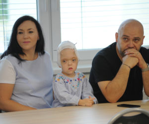 Tosia dzielnie zniosła operację