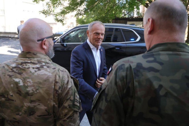 Donald Tusk i Władysław Kosiniak-Kamysz na Lubelszczyźnie. Premier zabrał głos w sprawie obiektu nad Polską