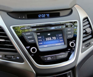 Hyundai Elantra 1.6 MPI w wersji Style