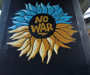 Szczeciński street art dla Ukrainy. Na Trasie Zamkowej powstał niebiesko-żółty mural