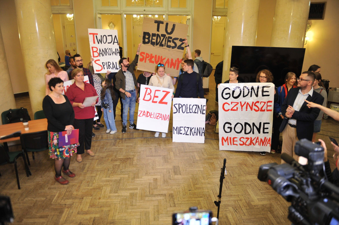 Miały być nowe mieszkania TBS. Przed odbiorem dostali gigantyczną podwyżkę czynszu