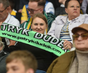 Znakomity żużel w Toruniu! Poszukaj się na zdjęciach kibiców z 1. Finału IMP