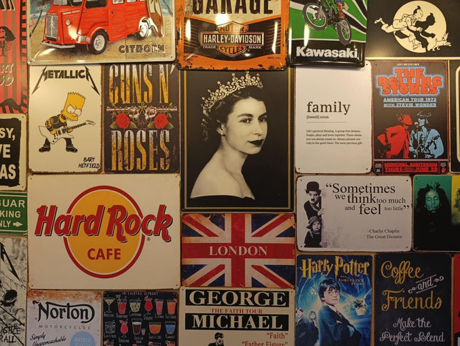 Jest rozmach! - tak polscy turyści oceniają świąteczny jarmark w Londynie. Kramy stoją też przy słynnym London Eye – z widokiem na Big Bena. Zobaczcie nasze zdjęcia!