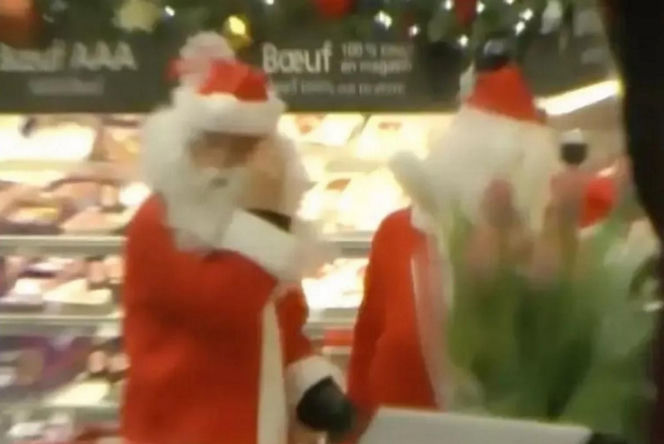 Święty Mikołaj i elfy okradły supermarket! Szokujące wideo