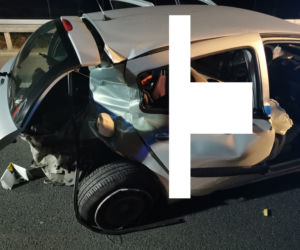Tragedia na S5 pod Lesznem. Młody kierowca uderzył w bariery na drodze   