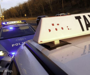 Policjanci skontrolowali taksówki