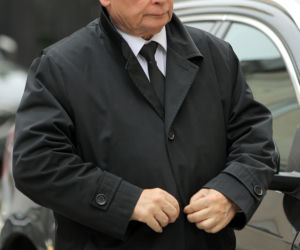 Sikorski grozi Kaczyńskiemu komornikiem