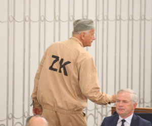 JAN RULEWSKI W DRELICHU Z SYMBOLEM NIENAWIŚCI.