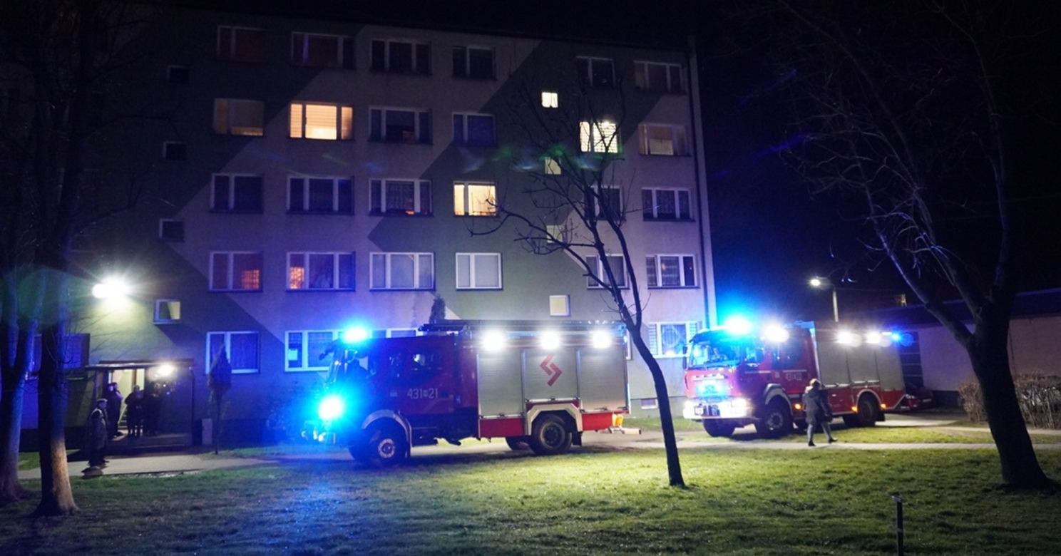 Makabra w Gostyninie, zwłoki w piwnicy bloku! Prokuratura bada sprawę