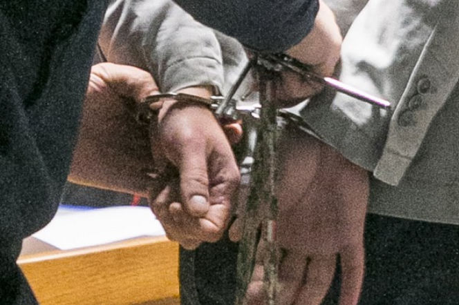 Doprowadzili Dariusza K na proces dilera gwiazd