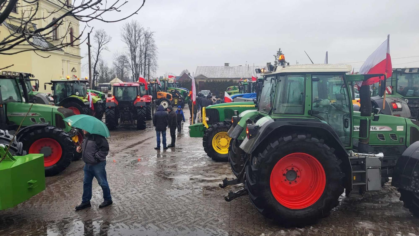 Rolniczy protest przeciwko inportowi z boża z Ukrainy i restrykcjom Europejskiego Zielonego Ładu 
